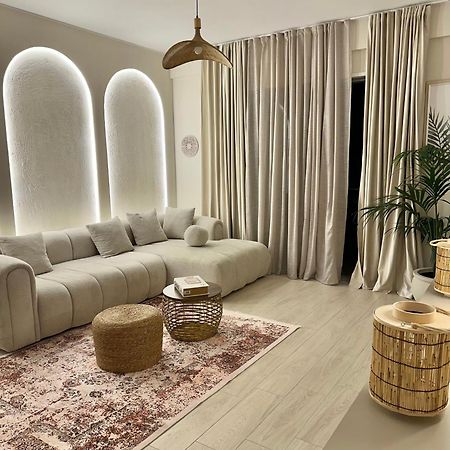 Lungomare Luxury Sea View Apartaments Vlorë Εξωτερικό φωτογραφία