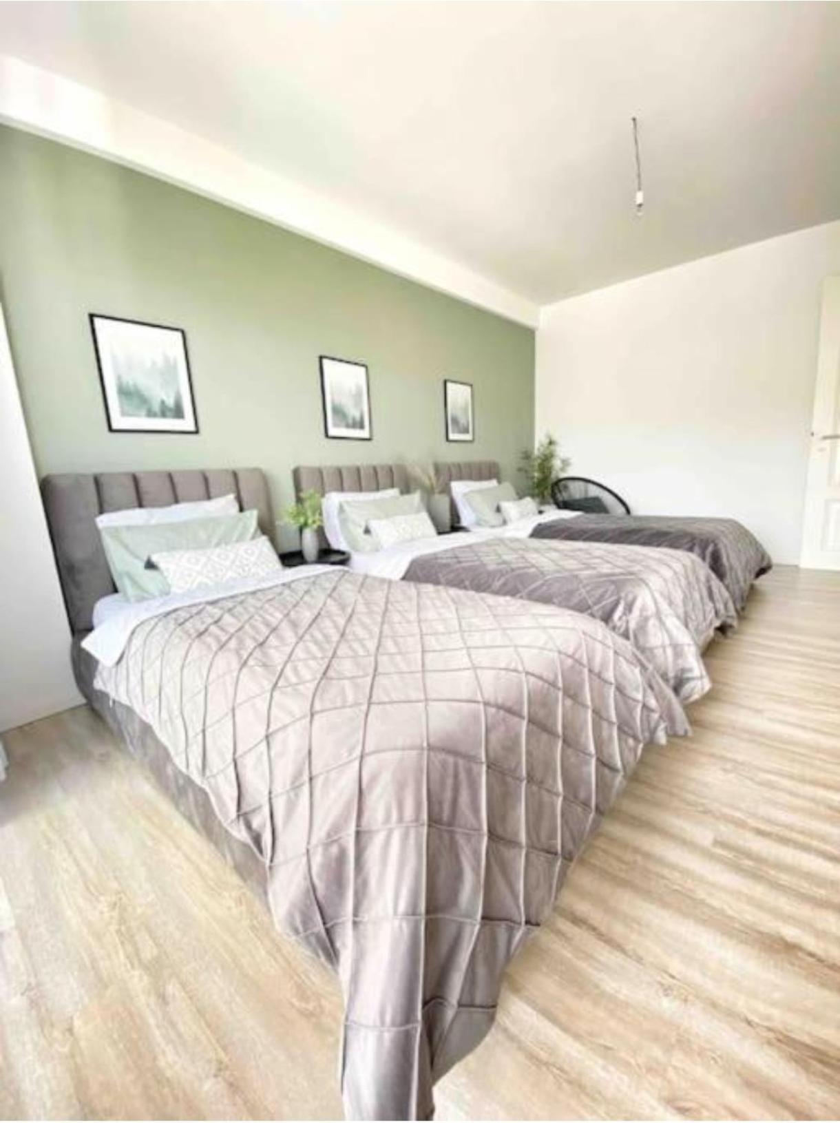 Lungomare Luxury Sea View Apartaments Vlorë Εξωτερικό φωτογραφία