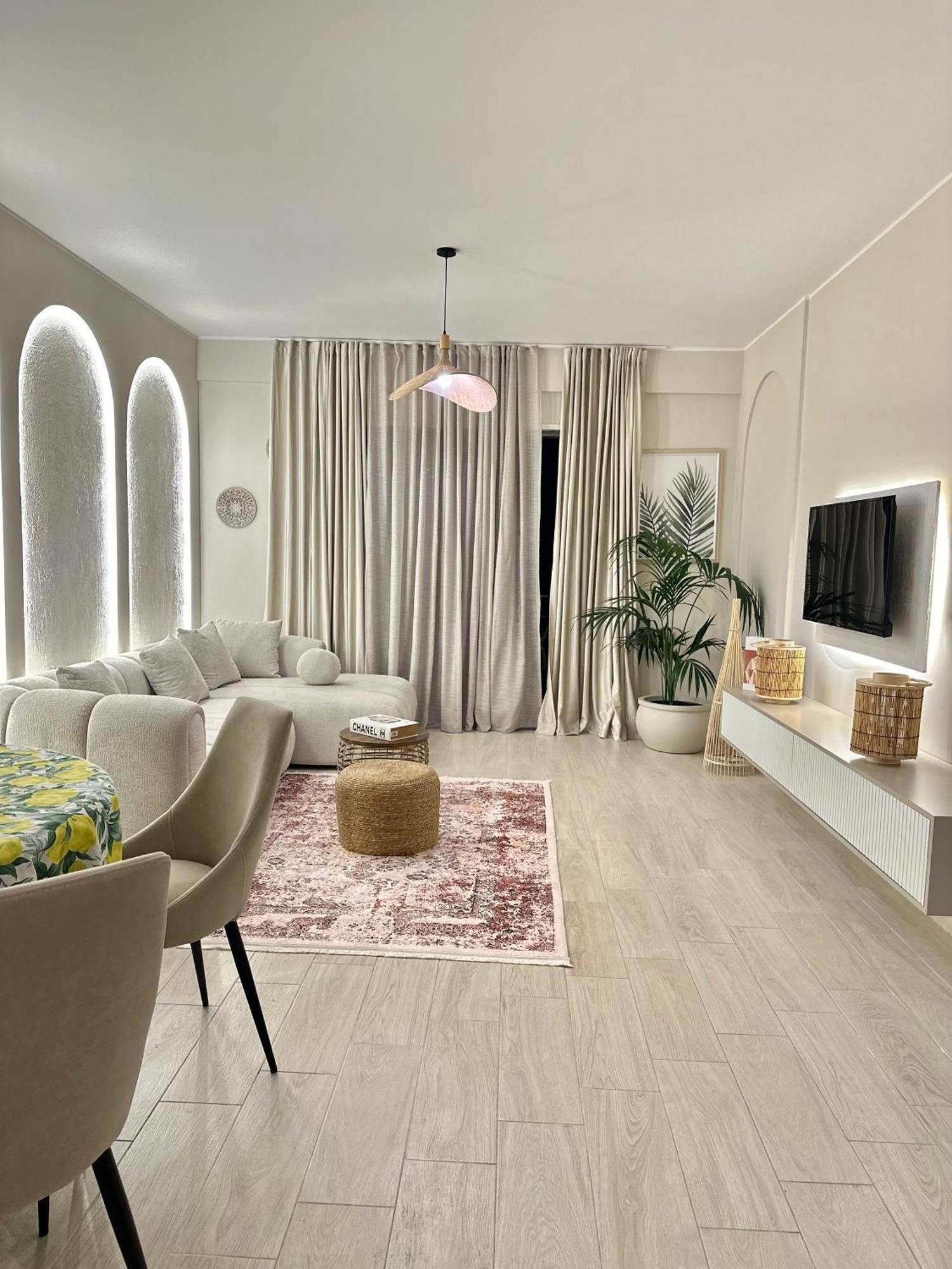 Lungomare Luxury Sea View Apartaments Vlorë Εξωτερικό φωτογραφία