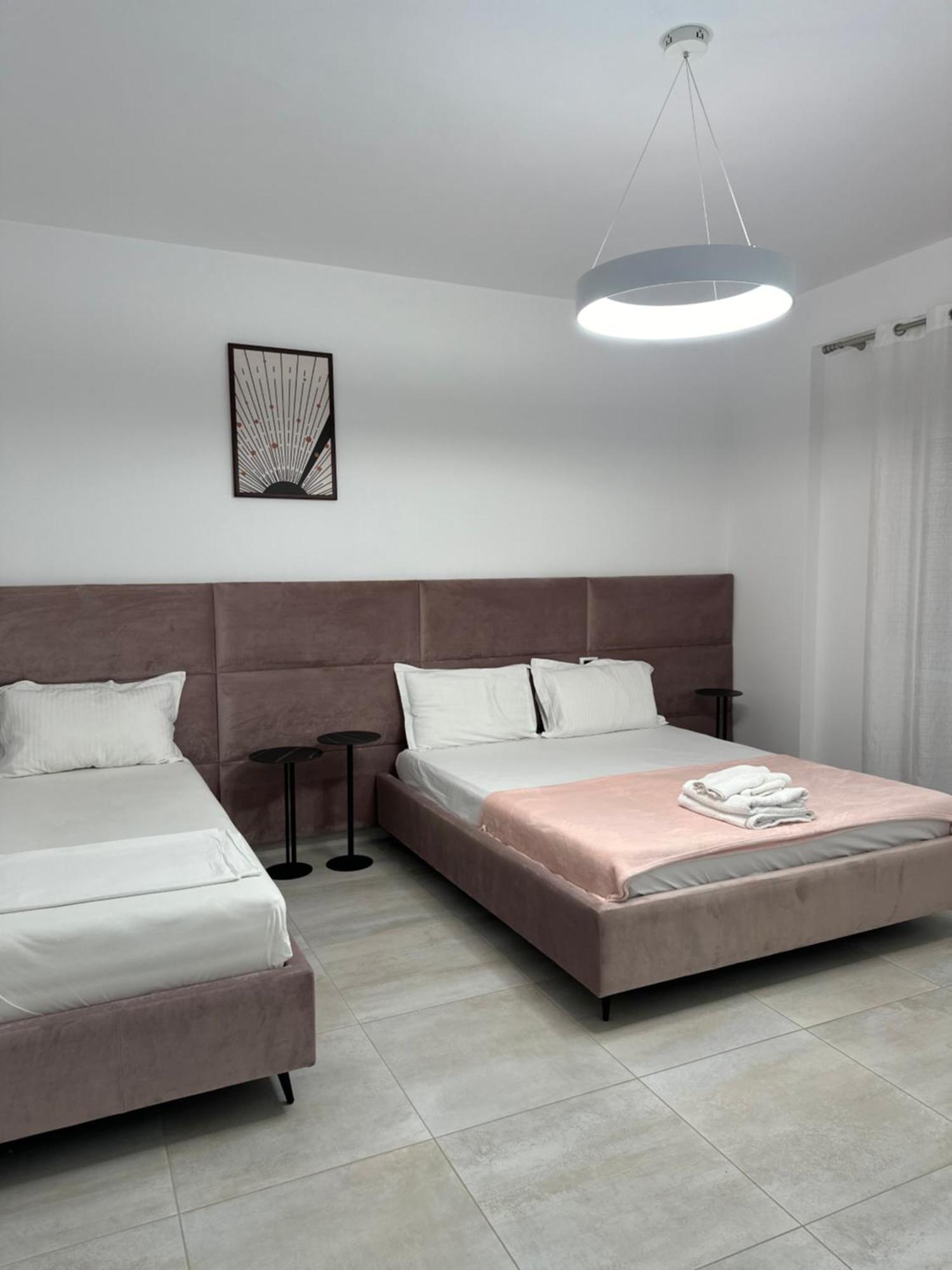 Lungomare Luxury Sea View Apartaments Vlorë Εξωτερικό φωτογραφία