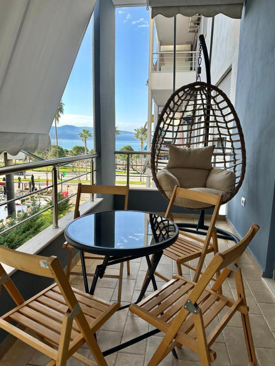 Lungomare Luxury Sea View Apartaments Vlorë Εξωτερικό φωτογραφία