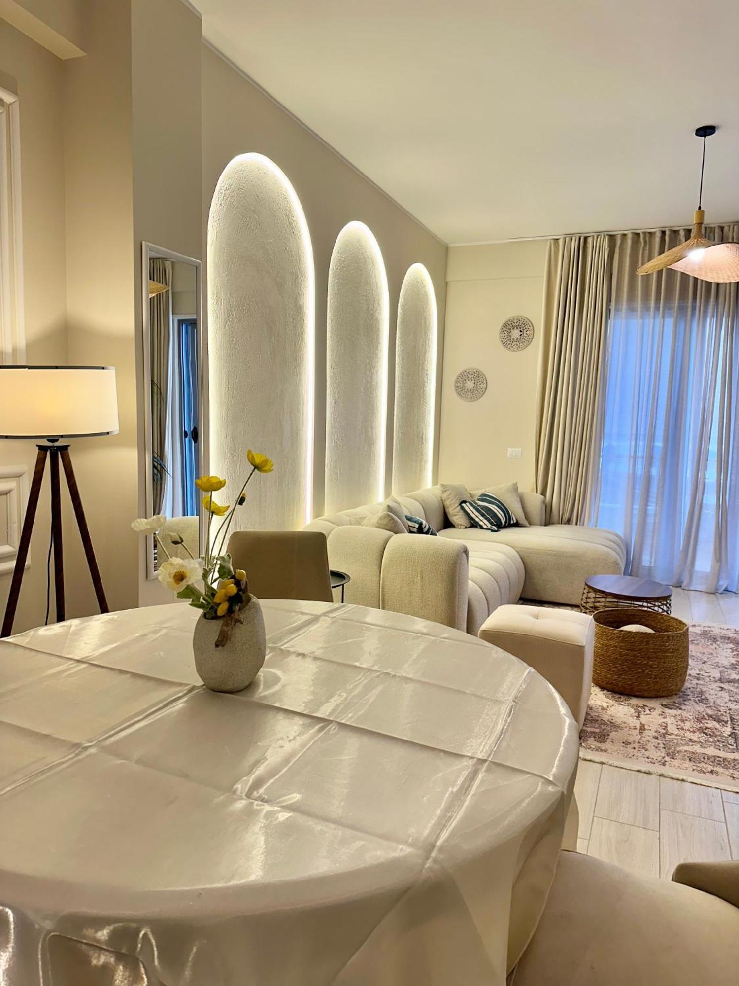 Lungomare Luxury Sea View Apartaments Vlorë Εξωτερικό φωτογραφία